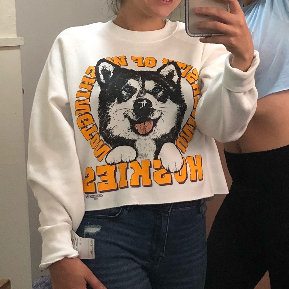 white sweatshirt